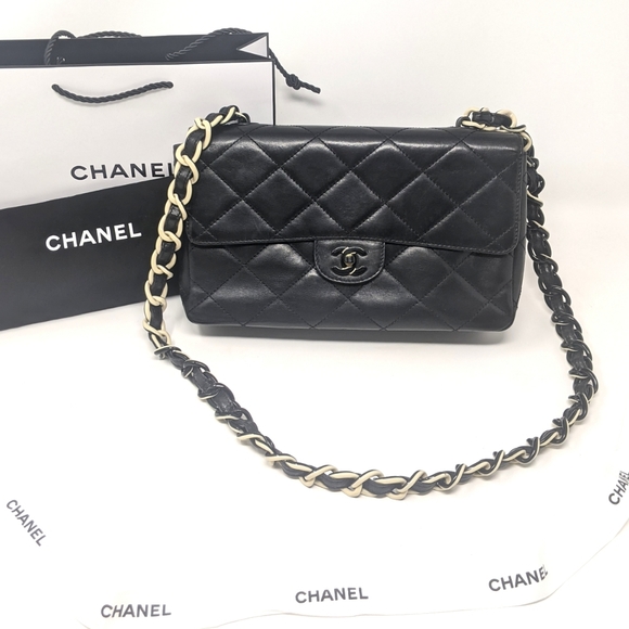 CHANEL Handbags - 🚨Sale! 🎉HP🎉CHANEL SO BLACK Flap Bag Black White Hardware Rare! 🦄 Vintage